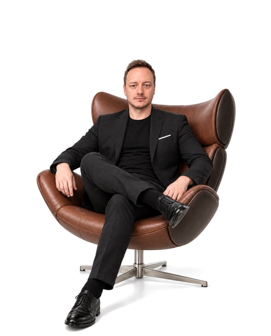 Oliver Goossens in the chair, facing the camera